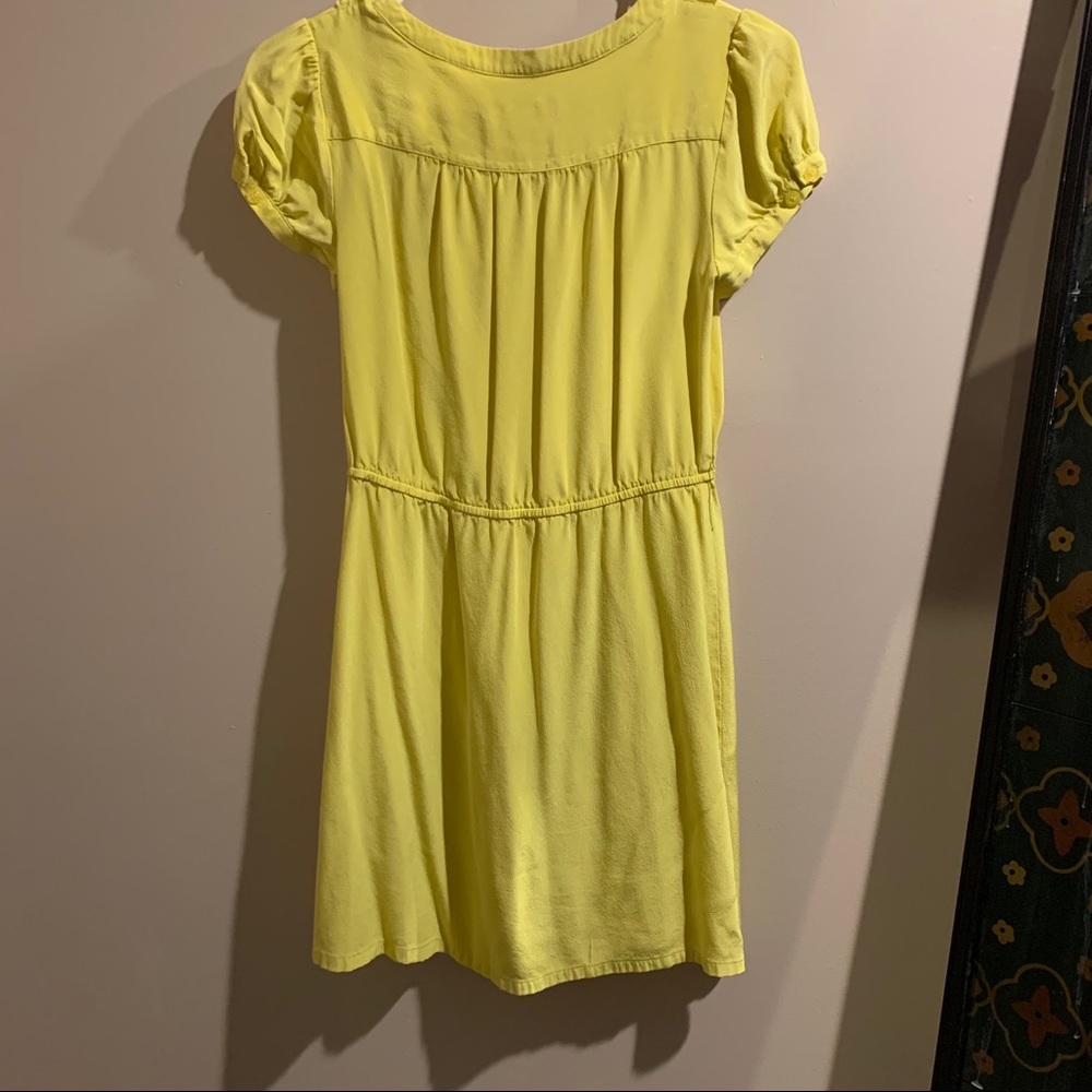 Inc Yellow Ruffle Tunic - size 2 - SILK - Picture 6 of 9